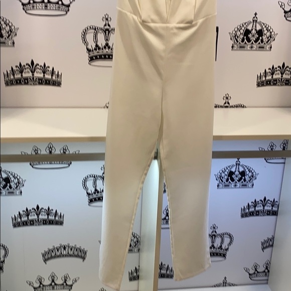 New Jumpsuit - Picture 6 of 11